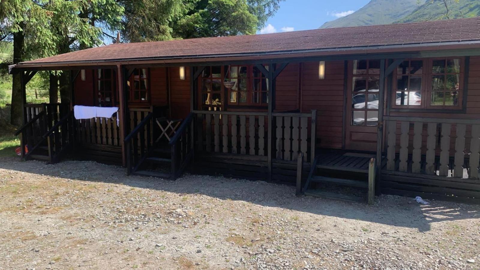 Cabins At Ben More Lodge Crianlarich Exterior photo